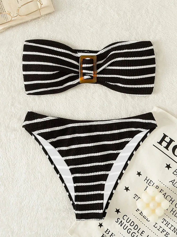 Bandeau bikini set